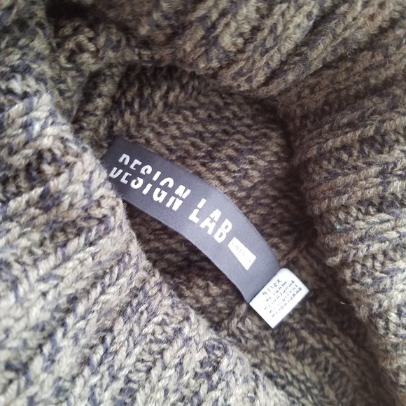 Lord & Taylor Design Lab Turtleneck Poncho Sweater XS/TP Wool Green Black Tones - Picture 8 of 8